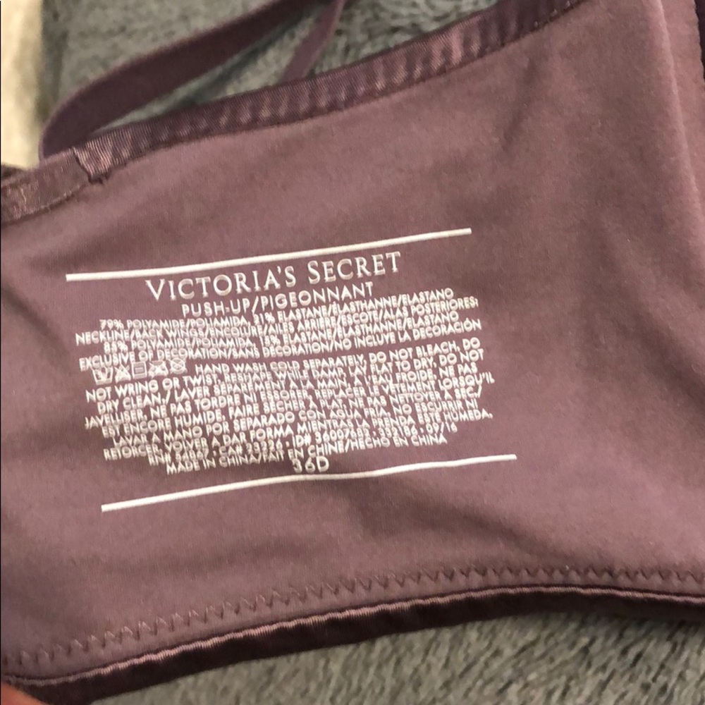 VS bra - Picture 3 of 3